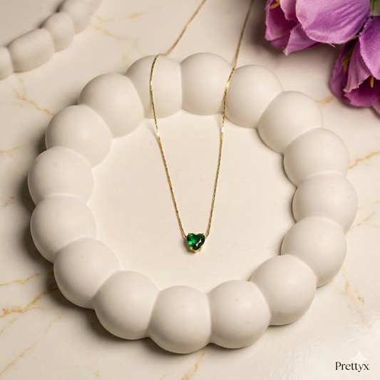 Prettyx Emerald Heart Solitaire Necklace — Green Crystal Heart Pendant | Aesthetic Gemstone Jewelry for Women